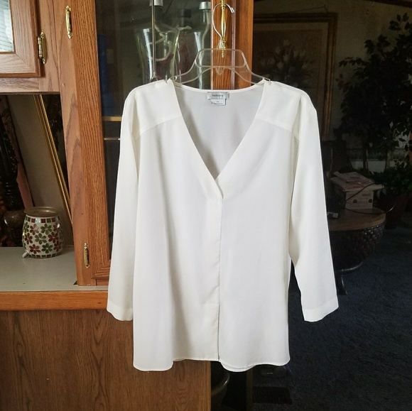 Van Heusen Tops - Van Huesen Blouse